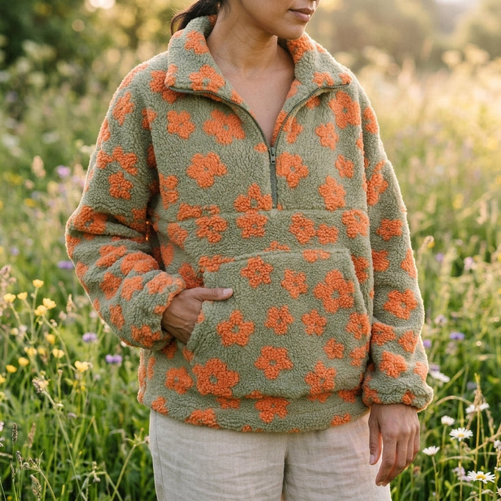 Gemütliche Fleecejacke mit Blumenmuster