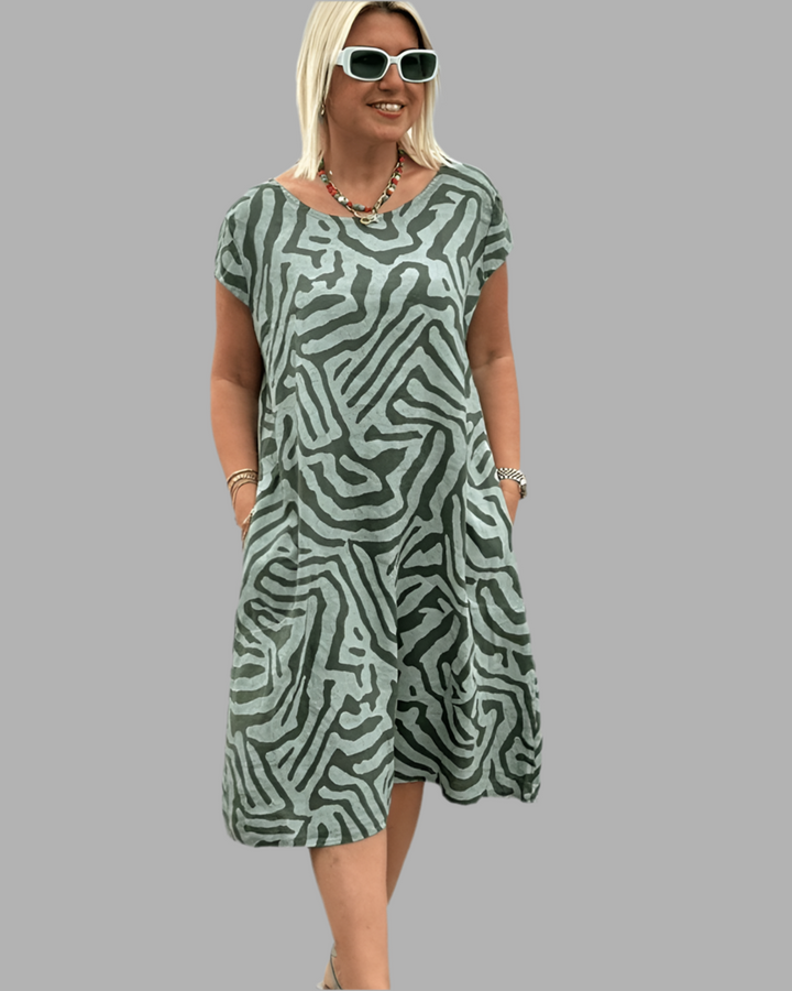 Nelia – Sommerkleid mit Rundhalsausschnitt und hübschem Aufdruck