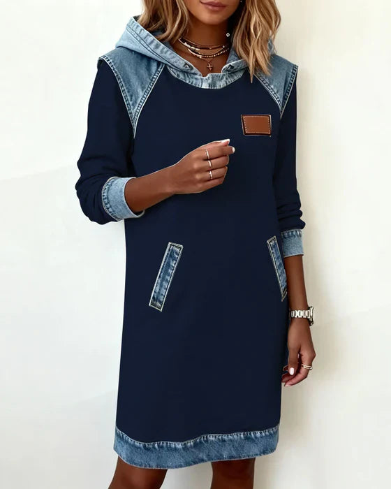 Lunariae – Modernes Kapuzenkleid