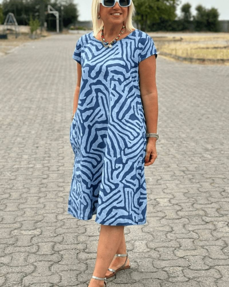 Nelia – Sommerkleid mit Rundhalsausschnitt und hübschem Aufdruck