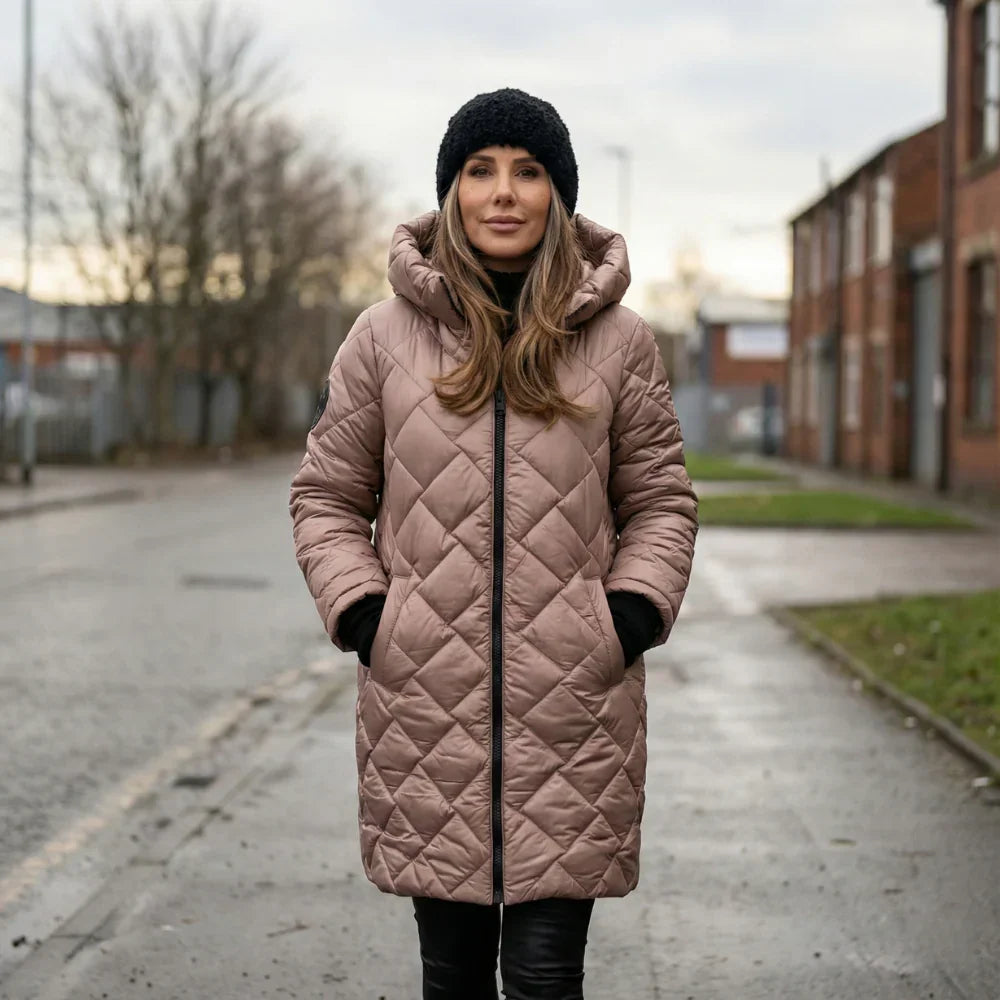 Claire Langer gequilteter Kapuzenmantel