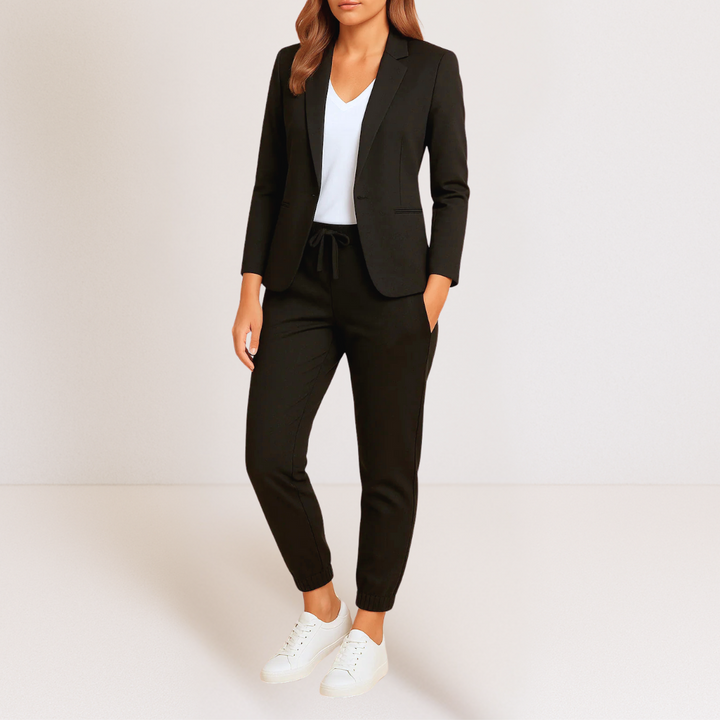 Monique | Moderne Eleganz in einem Bequemen Outfit