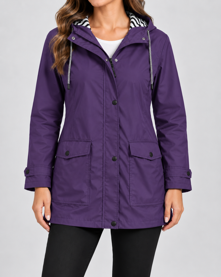 Wasserdichte Jacke mit Kapuze