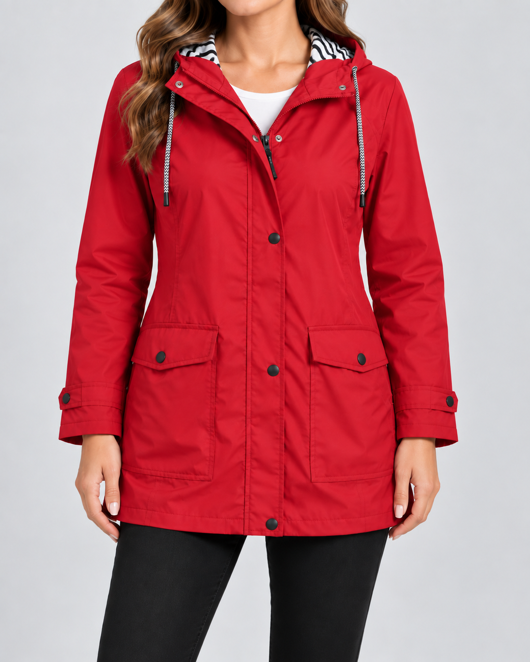 Wasserdichte Jacke mit Kapuze