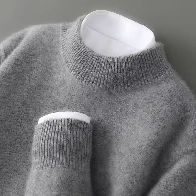 Klassischer Pullover