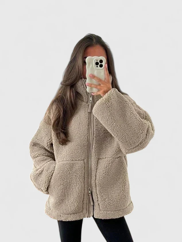 Tia Bequeme Jacke