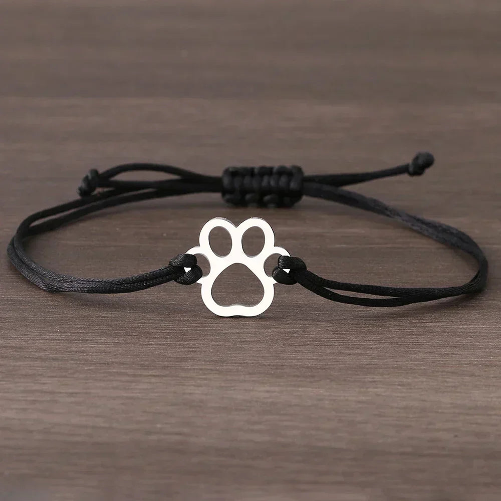 Verstellbares Armband mit schwarzem und rotem Band