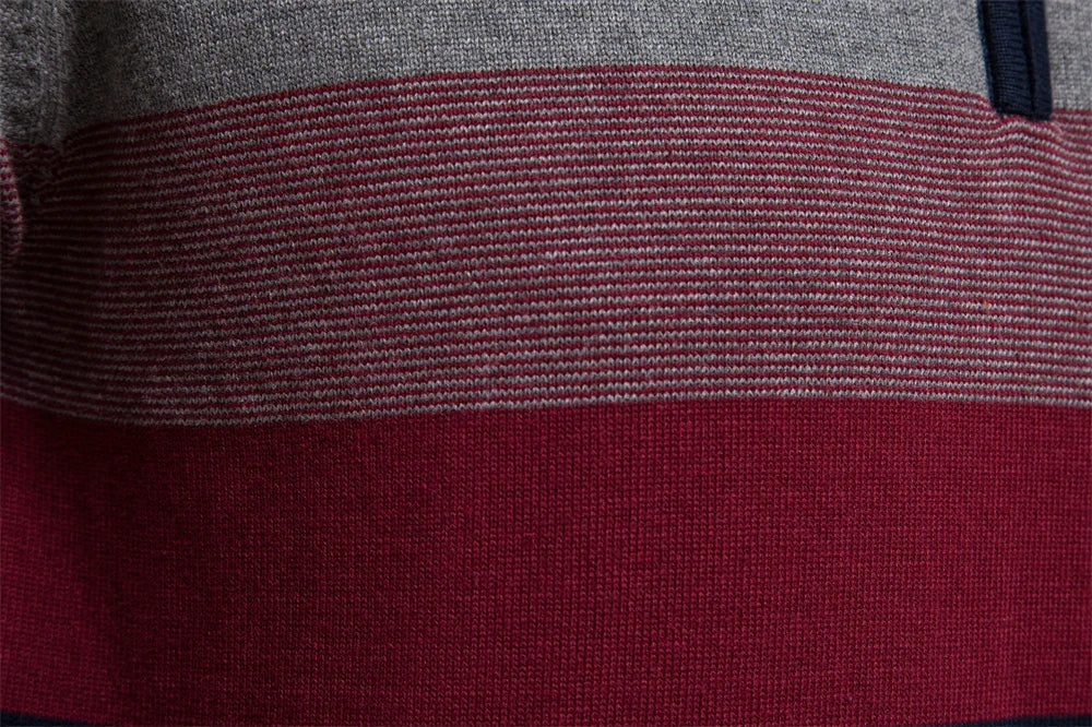 Eleganter Baumwollpullover mit Reißverschluss