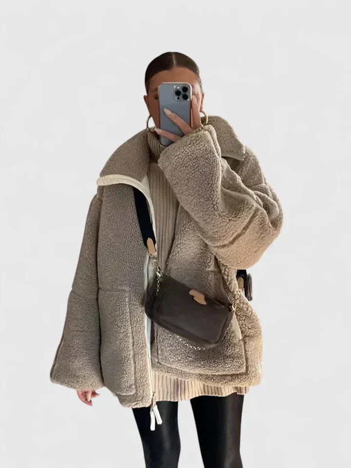 Tia Bequeme Jacke