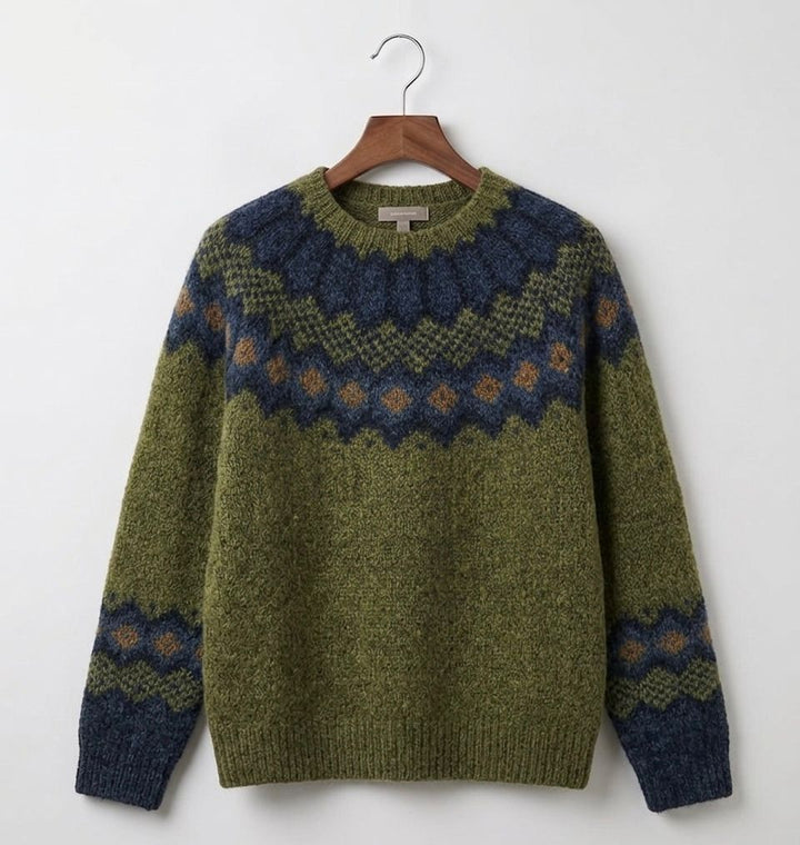 Klassischer Norweger-Strickpullover