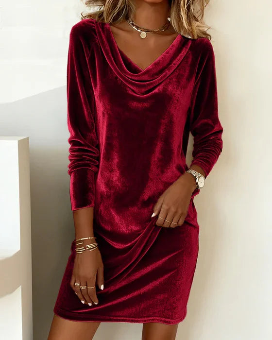 Frosina – Elegantes Samtkleid