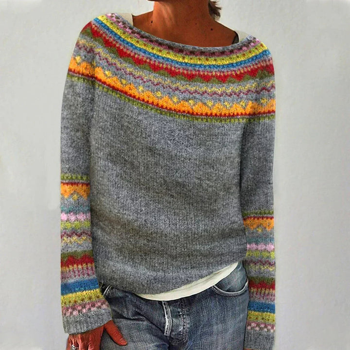 Gemusterter Winterpullover