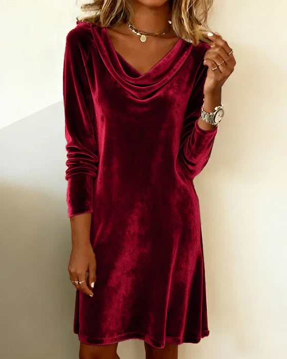 Frosina – Elegantes Samtkleid