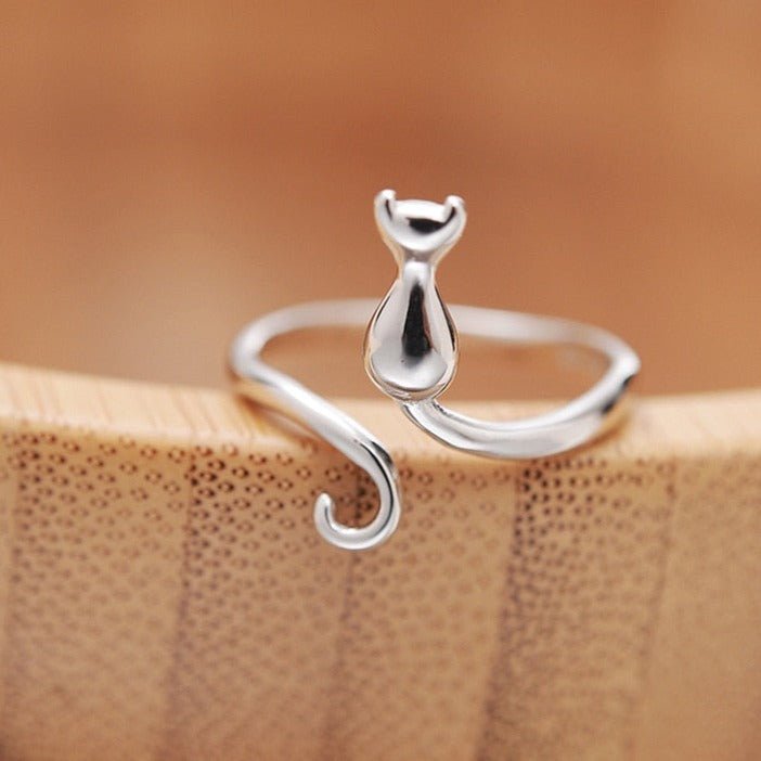 Wunderschöner Ring mit Katze aus Edelstahl