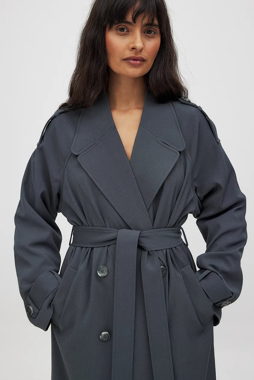 Zeitloser Trenchcoat für mühelosen Stil
