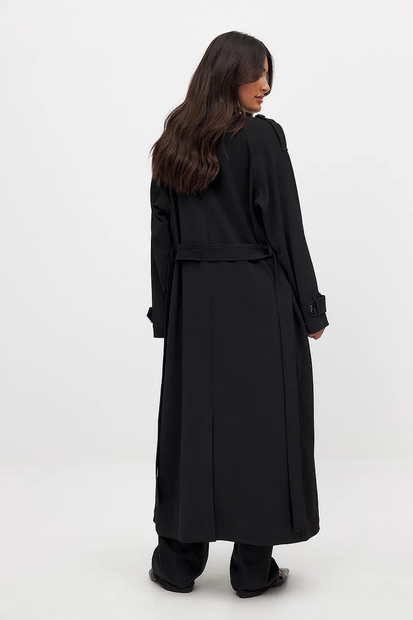 Zeitloser Trenchcoat für mühelosen Stil